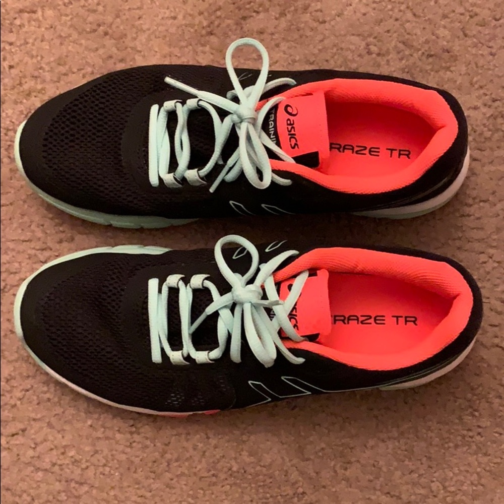 ASICS Women’s Gel-Craze TR 4